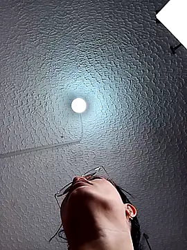 valerie lya online show from 27, 11, 2025