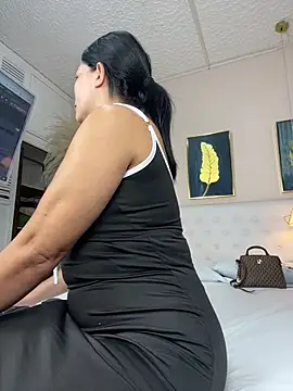 valerie lya online show from 8, 9, 2025