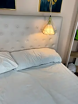 valerie lya online show from 22, 9, 2025