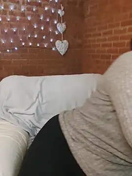 Snapshot of Lilybanx chatting on 28, 3, 2026 Lilybanx online show from 28, 3, 2026