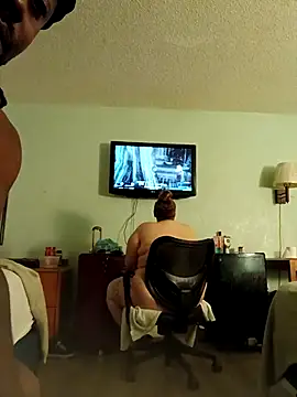 Oowwwii online show from 1, 12, 2025