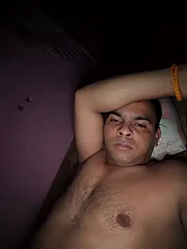 Vickyrajput009 online show from 14, 1, 2026