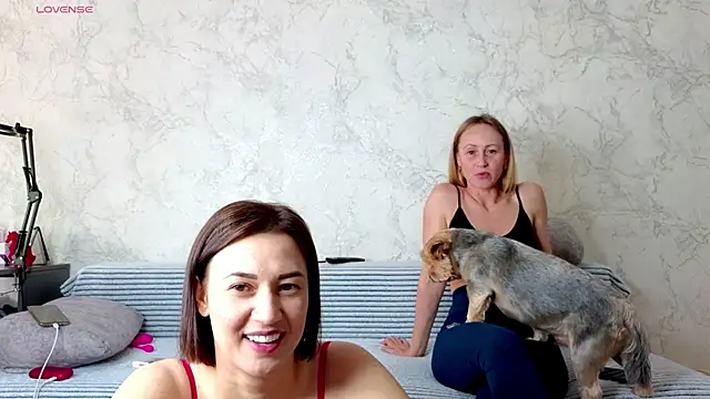 sweeetgirls2021 online show from 10, 5, 2026