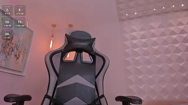 EllaClark online show from 27, 9, 2025