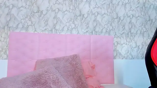 Bonnie Grace online show from 20, 3, 2025