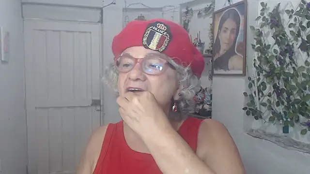 FunnyGrandma online show from 25, 10, 2025
