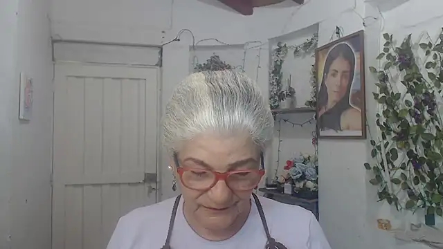 FunnyGrandma online show from 21, 9, 2025