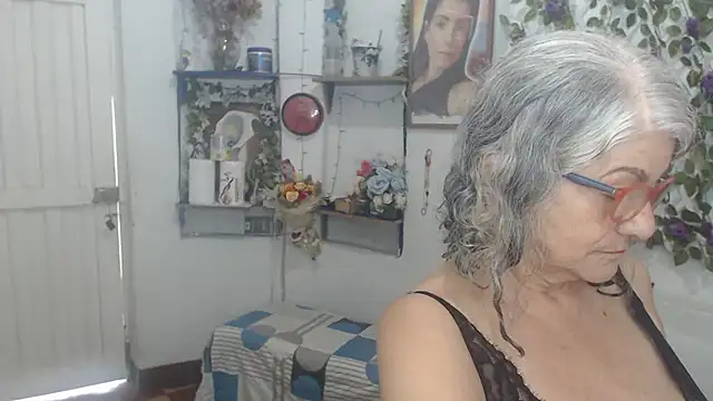 FunnyGrandma online show from 12, 3, 2026