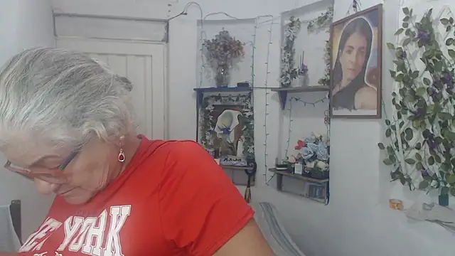 FunnyGrandma online show from 21, 9, 2025