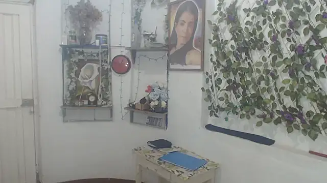 FunnyGrandma online show from 8, 2, 2026