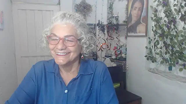 FunnyGrandma online show from 26, 10, 2025