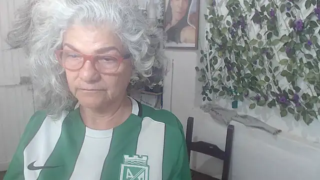 FunnyGrandma online show from 14, 11, 2025