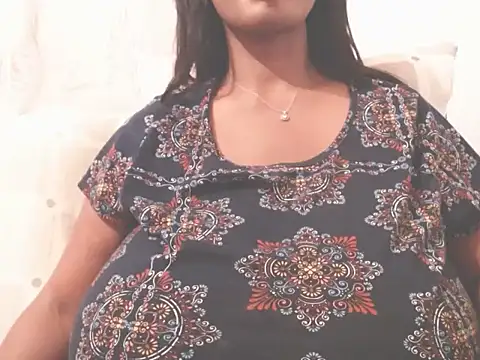 Snapshot of MissTits chatting on 22, 3, 2025 MissTits online show from 22, 3, 2025