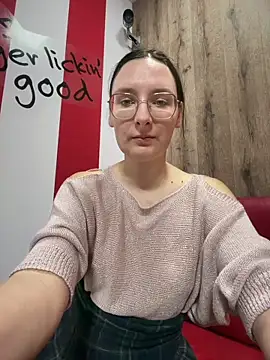 The Snowwhitee online show from 8, 3, 2026