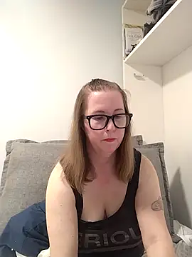 Snapshot of SweetandNaughty1 chatting on 1, 12, 2025 SweetandNaughty1 online show from 1, 12, 2025