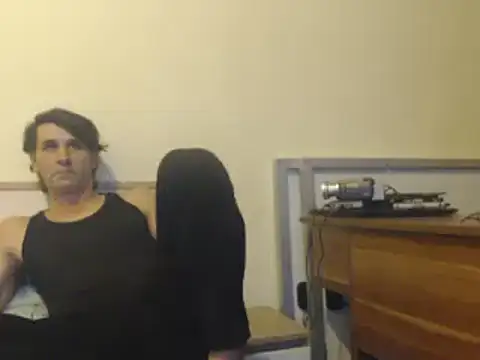 yvesstorm1 online show from 26, 1, 2025