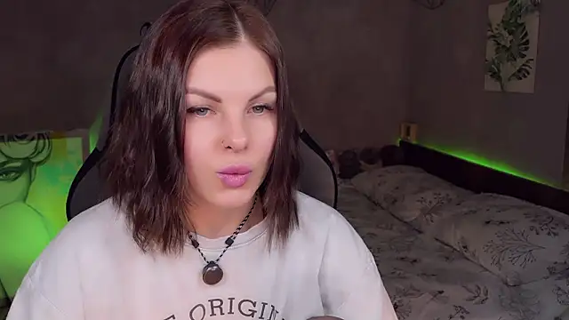 Snapshot of Your_Sweet_Lilu chatting on 19, 3, 2026 Your Sweet Lilu online show from 19, 3, 2026