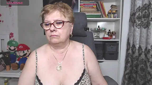 Snapshot of Mella4you chatting on 27, 11, 2025 Mella4you online show from 27, 11, 2025