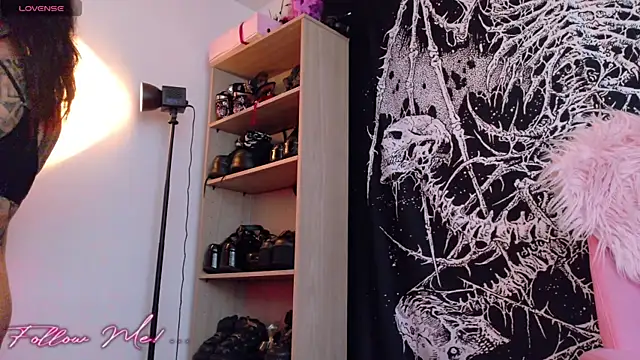 antoniaacxx online show from 4, 5, 2026
