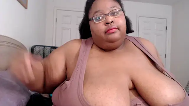 Loves Aura online show from 7, 3, 2026