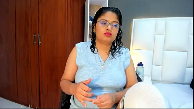 yeral2017 online show from 15, 4, 2026