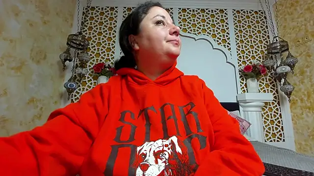 AleshaArabian online show from 15, 10, 2025