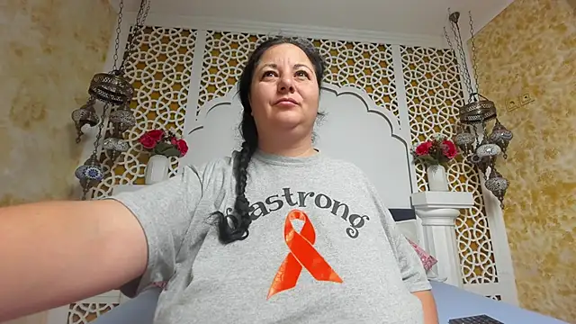 AleshaArabian online show from 24, 11, 2025