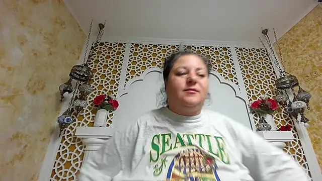 AleshaArabian online show from 5, 12, 2025