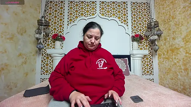 AleshaArabian online show from 19, 3, 2025