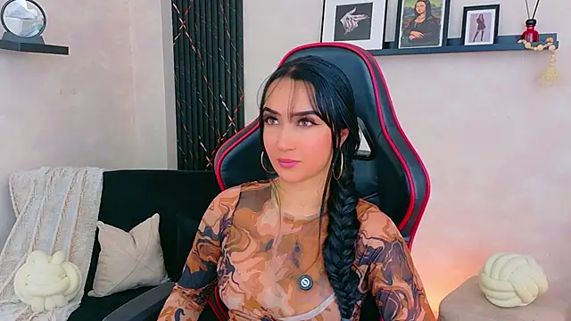EmmyEvans1 online show from 22, 5, 2026