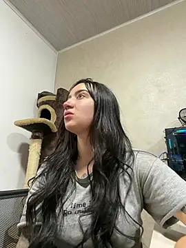 Snapshot of EmmyEvans1 chatting on 20, 2, 2026 EmmyEvans1 online show from 20, 2, 2026