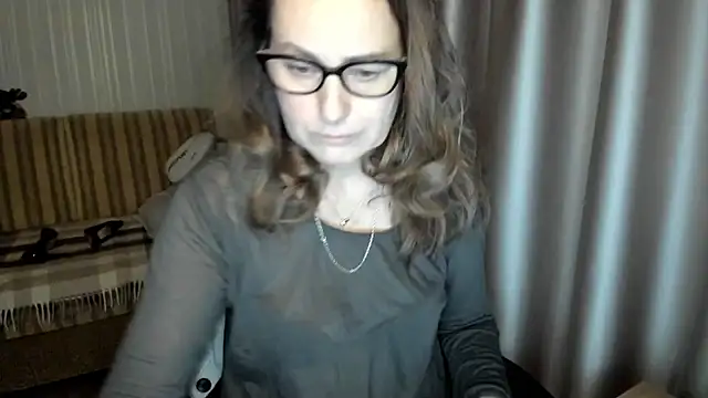 lauraoven online show from 20, 12, 2025