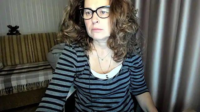 lauraoven online show from 28, 11, 2025