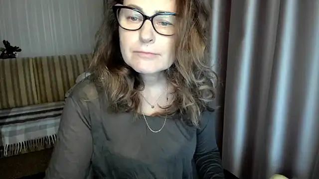 lauraoven online show from 17, 12, 2025