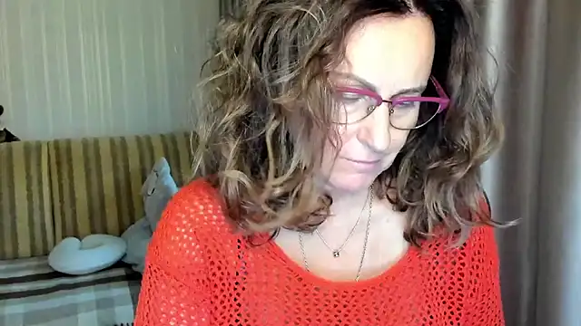 lauraoven online show from 6, 10, 2025