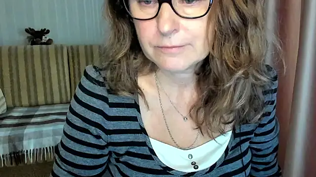 lauraoven online show from 26, 10, 2025