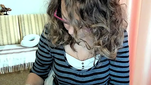 lauraoven online show from 20, 10, 2025