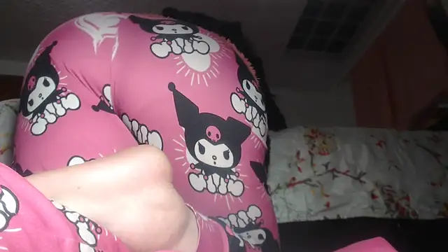 Snapshot of prettyangelsquirt chatting on 24, 2, 2026 prettyangelsquirt online show from 24, 2, 2026