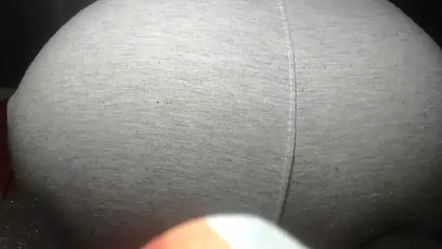 prettyangelsquirt online show from 1, 4, 2026