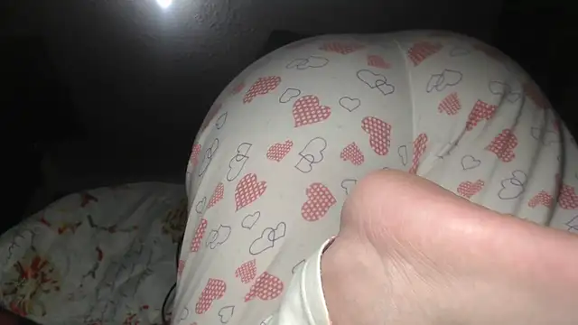 prettyangelsquirt online show from 22, 10, 2025