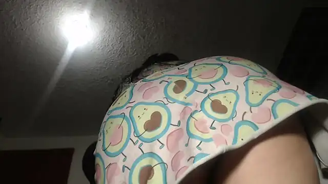 prettyangelsquirt online show from 25, 11, 2025