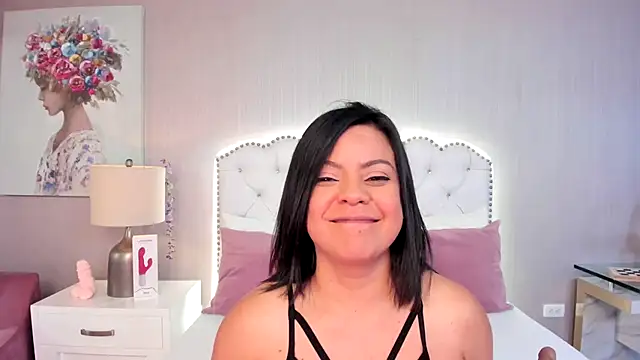 Sofiia W26 online show from 24, 9, 2025