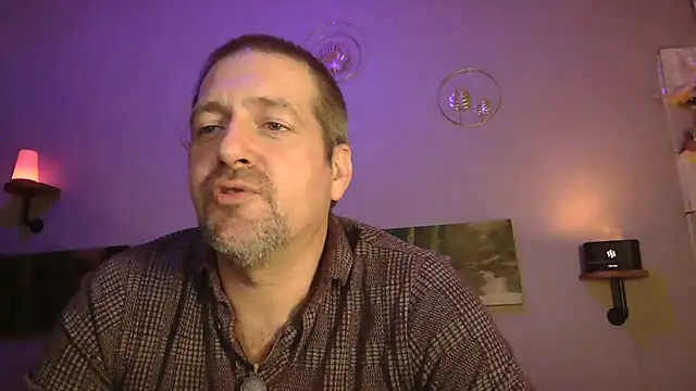 matrikes1 online show from 24, 2, 2025