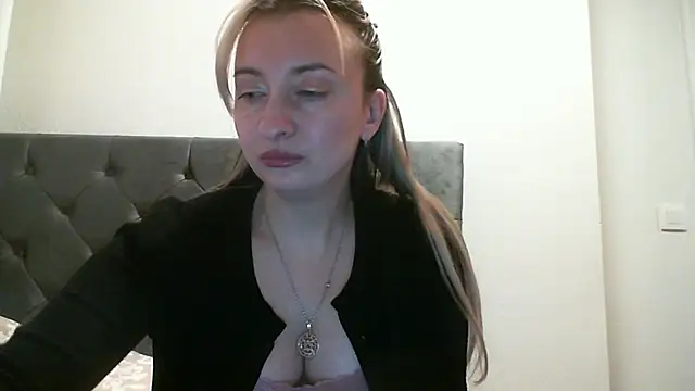 SusanCurt online show from 2, 12, 2025