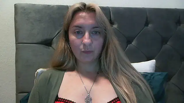 SusanCurt online show from 16, 10, 2025