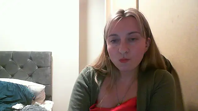 SusanCurt online show from 9, 10, 2025