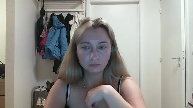 SusanCurt online show from 11, 10, 2025