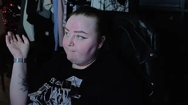 EMMA  CONNOR online show from 27, 11, 2025