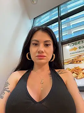 Wet  Bunny online show from 1, 7, 2026