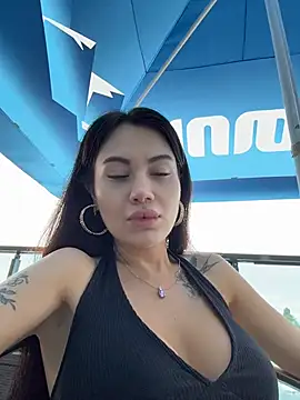 Wet  Bunny online show from 14, 7, 2026